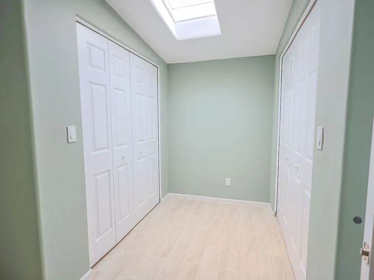 1421 N. Louis Ave — Photo 15