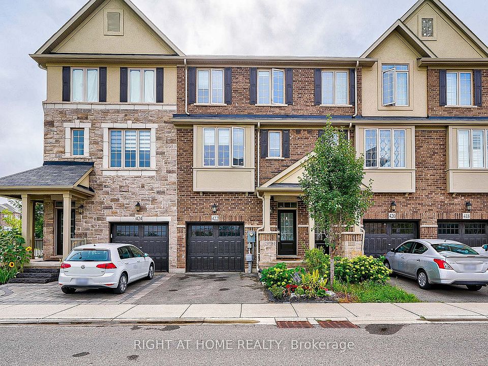 1st image of 422 Belcourt Cmn