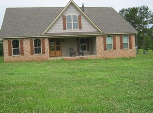 3044 Lin Frank Line Dr SW, Smithdale, MS 39664