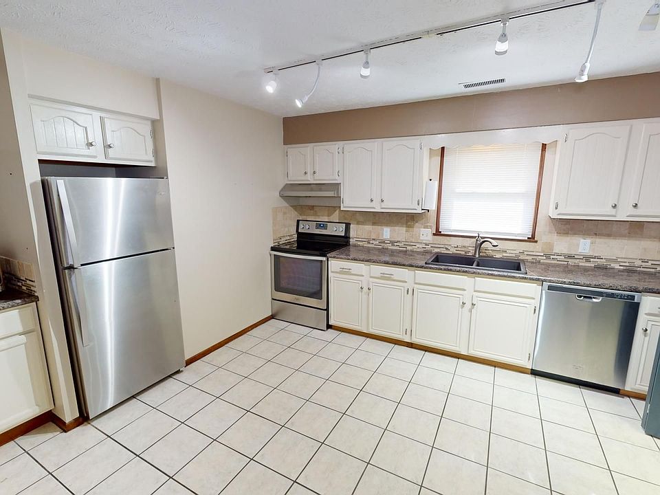 1st image of 3761 Indian Run Dr APT 4