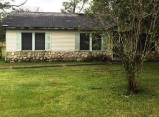 137 Walnut Dr, Richwood, TX 77531