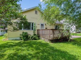 1070 27th St, Marion, IA 52302