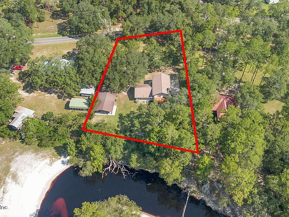 2nd image of 323 ST MARYS RIVER BLUFF Road