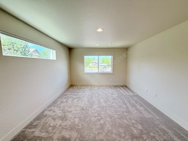 424 S Olive Ave #202 — Photo 25