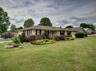 427 S Orchard Crest Ave, Springfield, MO 65802