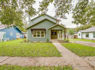 109 Bellevue Dr, Cleburne, TX 76033