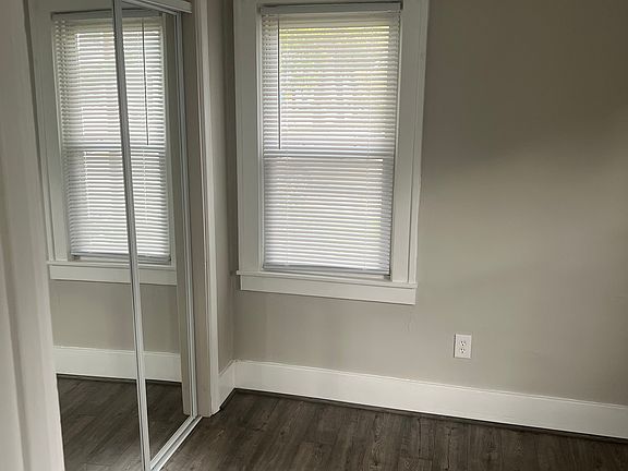 4th image of 508 N Troy St