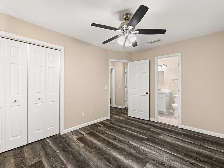 2716 Oak Hammock Dr — Photo 20