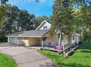 232 W Main St, Wales, WI 53183