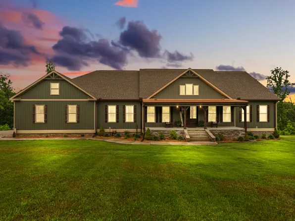 217 Rockhouse Rd, Hohenwald, TN 38462