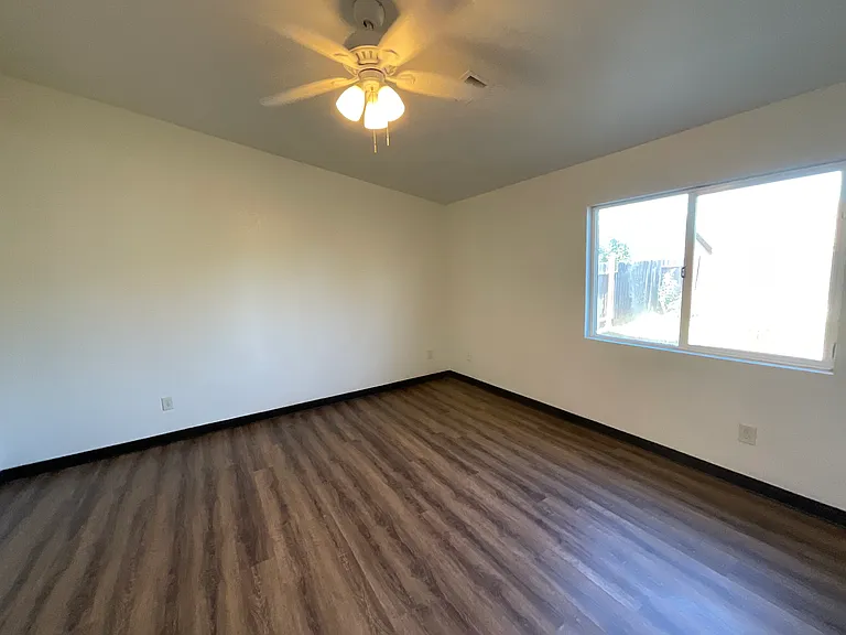 1388 Barcelona Way — Photo 20
