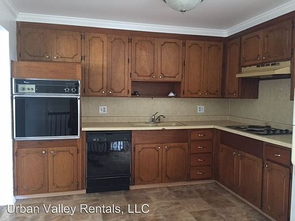 2nd image of 4606 S Dartmouth Dr