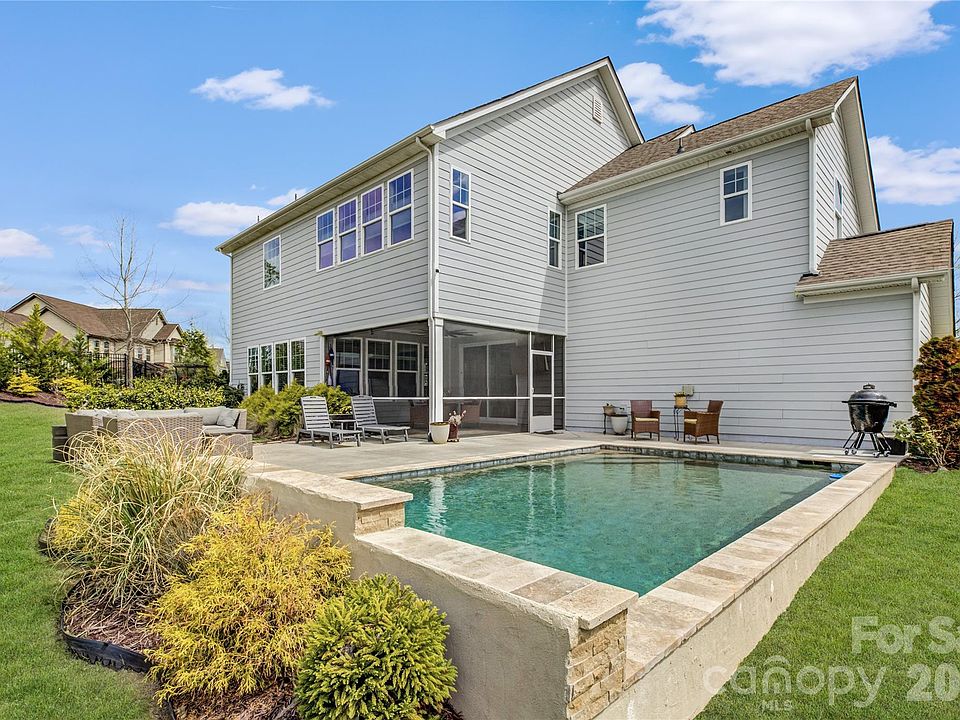 1st image of 17204 Saranita Ln