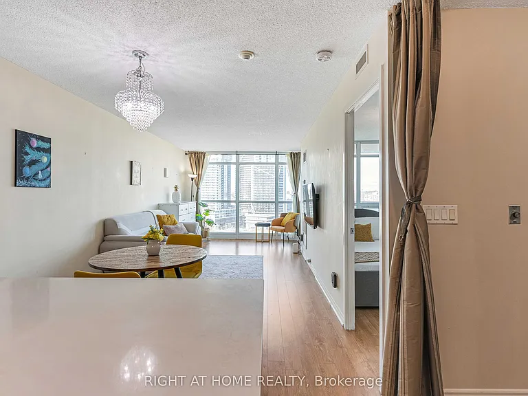 231 Fort York Blvd #1807 — Photo 19