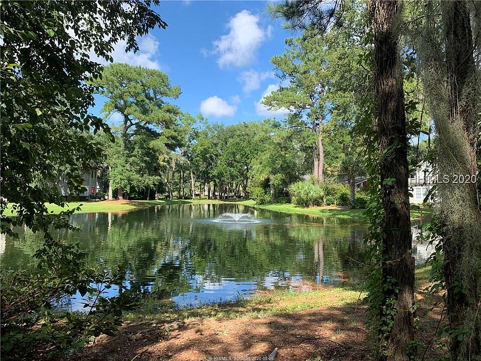 1st image of 25 Sparwheel Ln