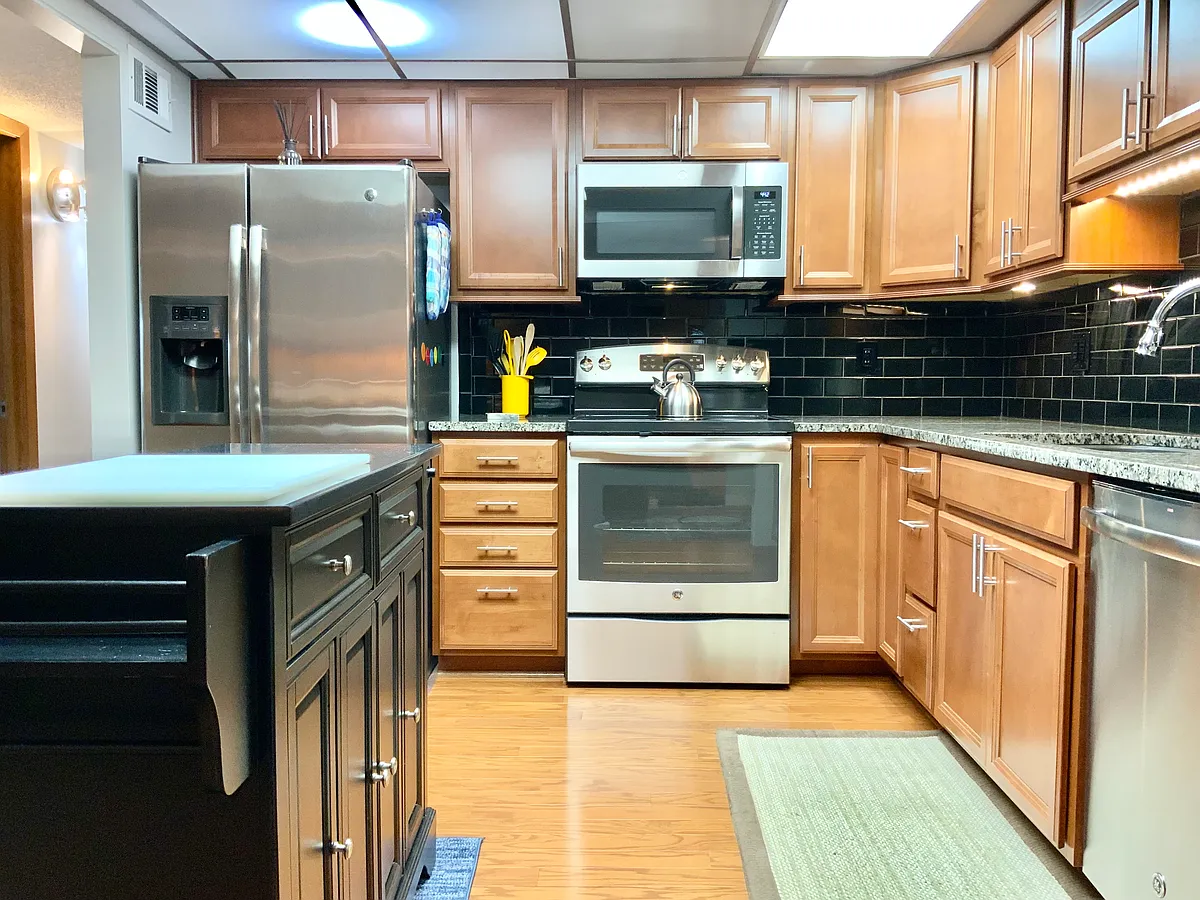 Building Photo - 2100 Valkyrie Dr NW #3