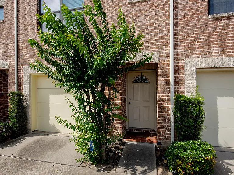 7650 Springhill St #603 — Photo 26