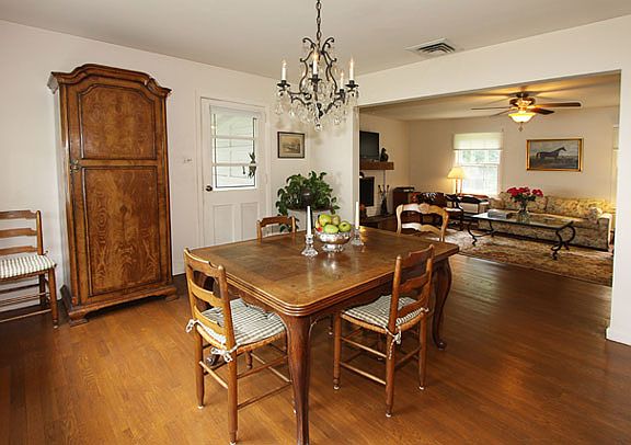 4th image of 17 Fernwood Ln