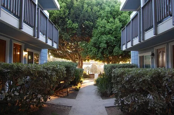 Complex entrance