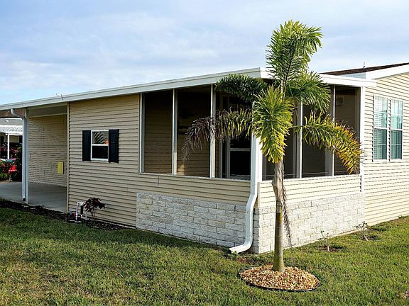 5th image of 2625 Pier Dr