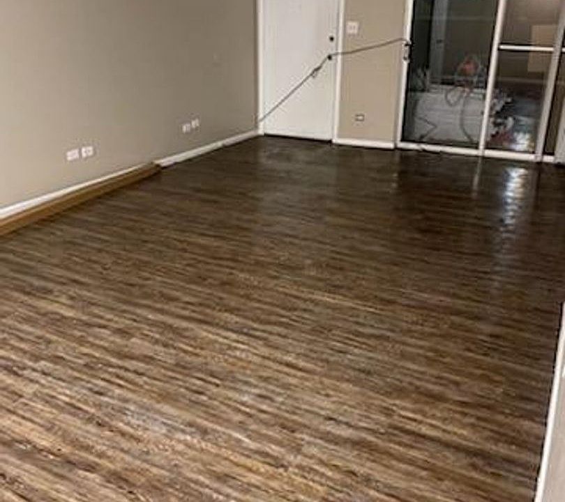2nd image of 2800 W Illinois Ave APT 9