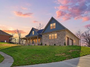 100 Seven Oaks Dr, Richmond, KY