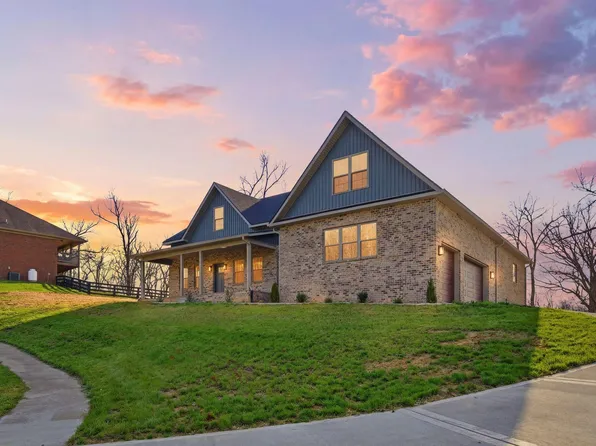 100 Seven Oaks Dr, Richmond, KY 40475