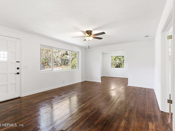 5th image of 1425 SOMERVILLE Road