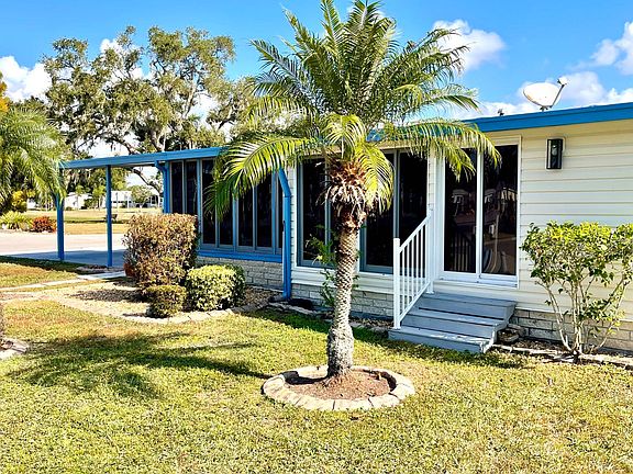 2nd image of 3112 Grapefruit Ln