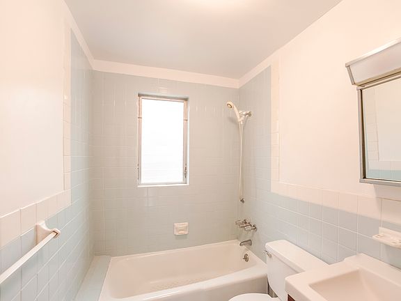 5th image of 7539 Kessel St
