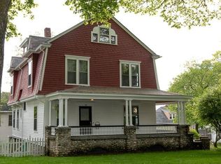 10 Circuit Ave E, Worcester, MA 01603