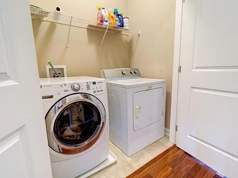 6281 Chetti Dr — Photo 20