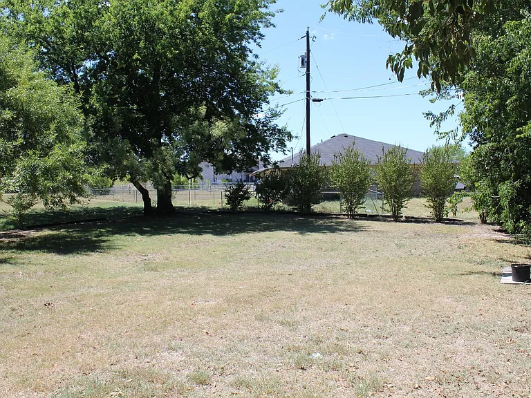 137 Wolfe Rd — Photo 13