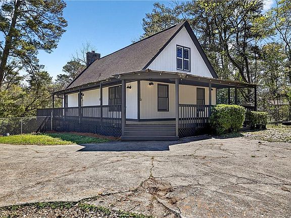 5th image of 720 Corbin Ave