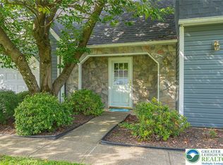26 Russet Dr, Easton, PA 18045