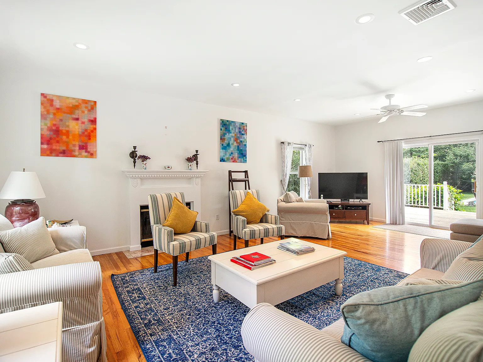 Classic East Hampton Summer Rental - weekly availability — Photo 2