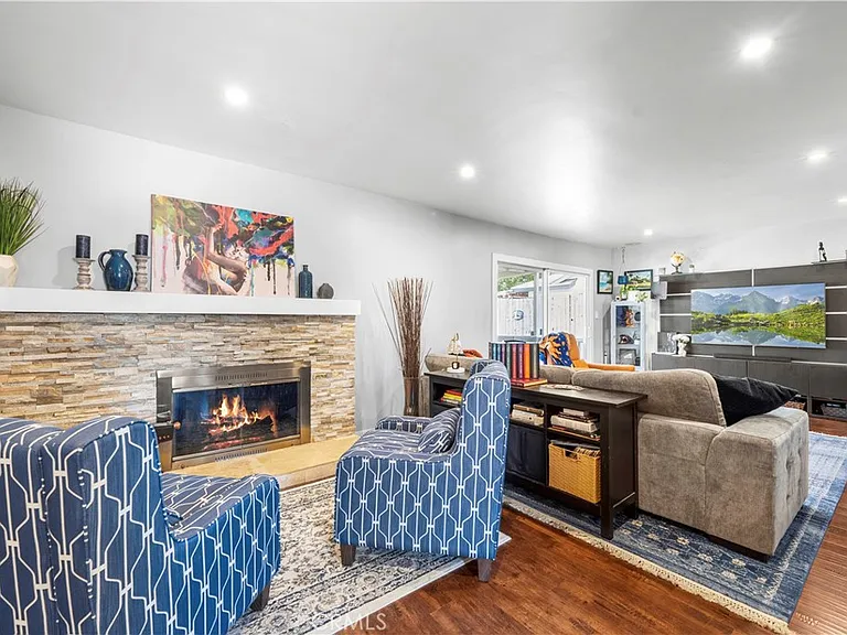 20442 Enadia Way — Photo 11