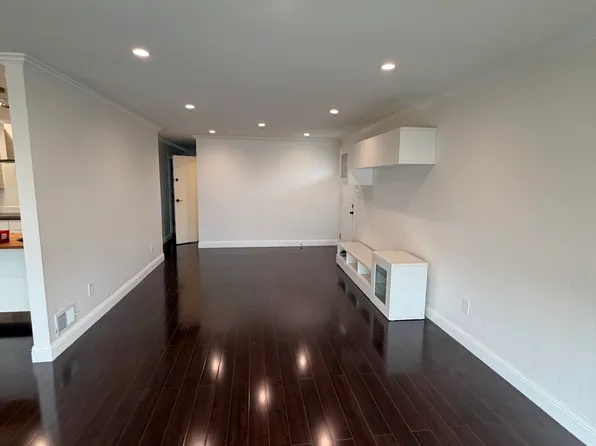 377 El Dorado Dr, Daly City, CA 94015