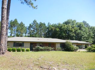 802 McLemore Dr, Vidalia, GA 30474