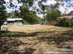 2nd image of 207 N San Horacio Ave