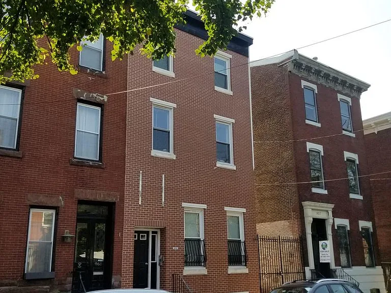 959 N 5th St #2F — Photo 8