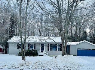 43 Canyon Dr, Millinocket, ME 04462
