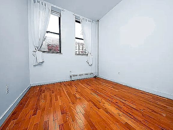 3rd image of 137 Patchen Ave APT 1L