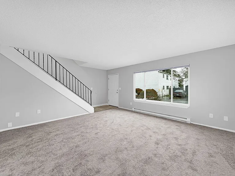 Wetherburne Square Townhomes — Photo 21