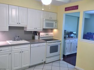 806 Eves Dr UNIT 1A, Hillsborough, NJ 08844