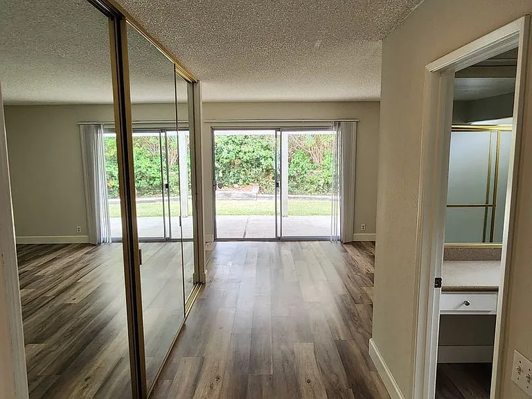 26731 Valpariso Dr — Photo 14