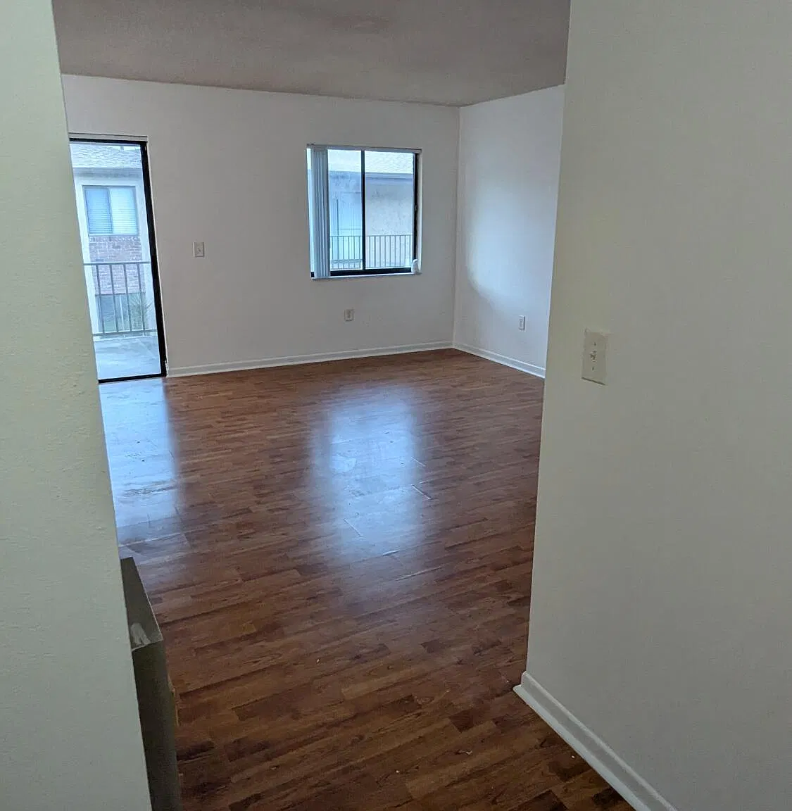 1 bed, 1.0 bath, 792 sqft, $1,300 — Photo 3