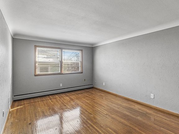 5th image of 1009 Randolph Ave #11A