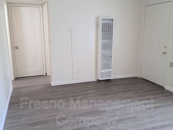 3rd image of 745 E La Sierra Dr