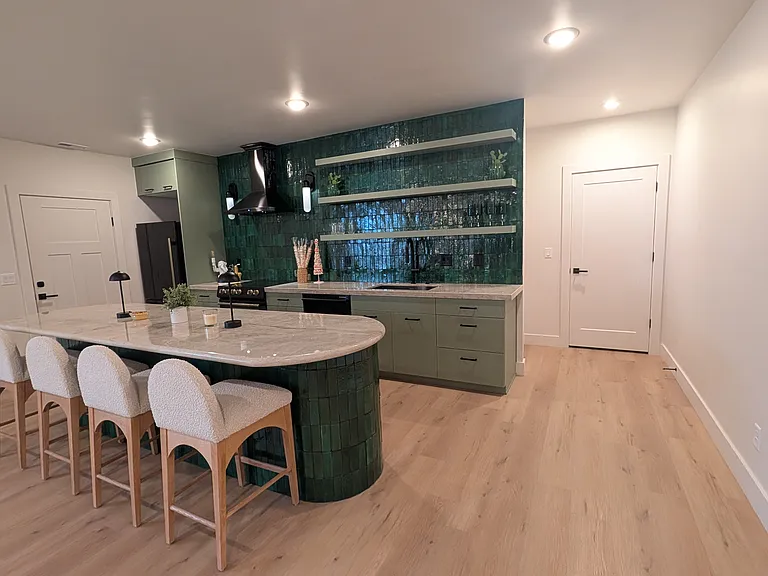 1094 W Marigold Dr — Photo 7